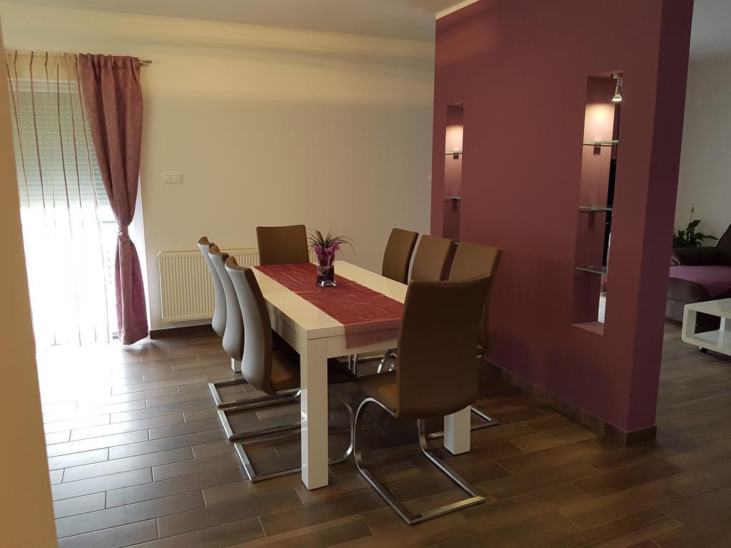 Apartments Tereza เซนญ์ ภายนอก รูปภาพ